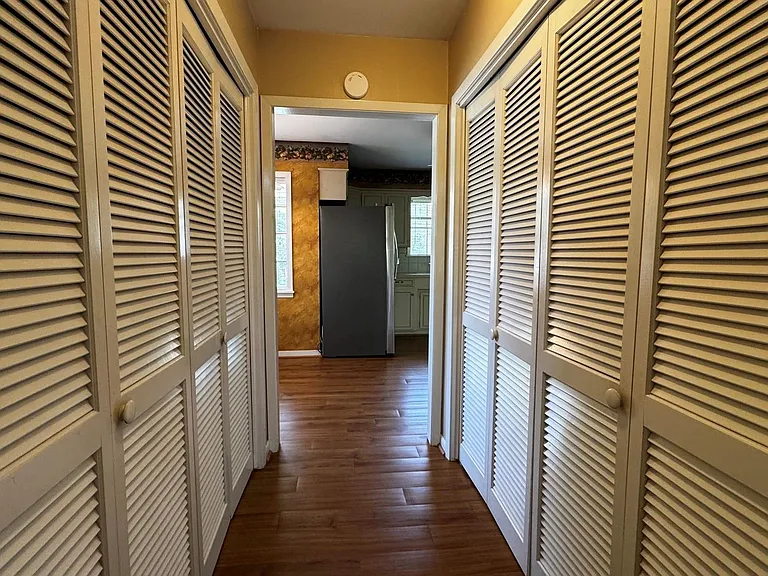 809 Atlow Dr — Photo 16