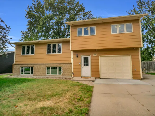 1106 14th Ave, Kearney, NE 68845