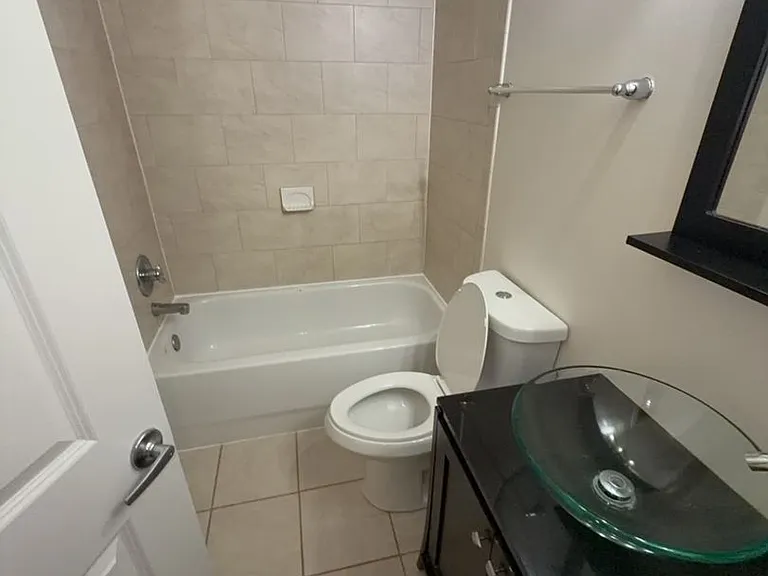 1512 Porter St #A — Photo 11