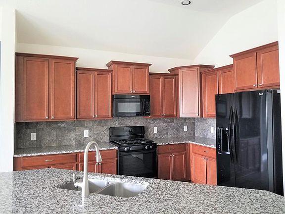 2nd image of 10207 Peeble Trail Ct
