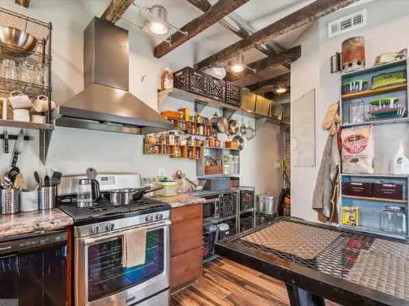 300-310 E 25th St Unit 3, Baltimore, MD 21218