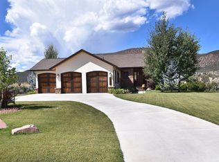 210 Black Bear Dr, Gypsum, CO 81637