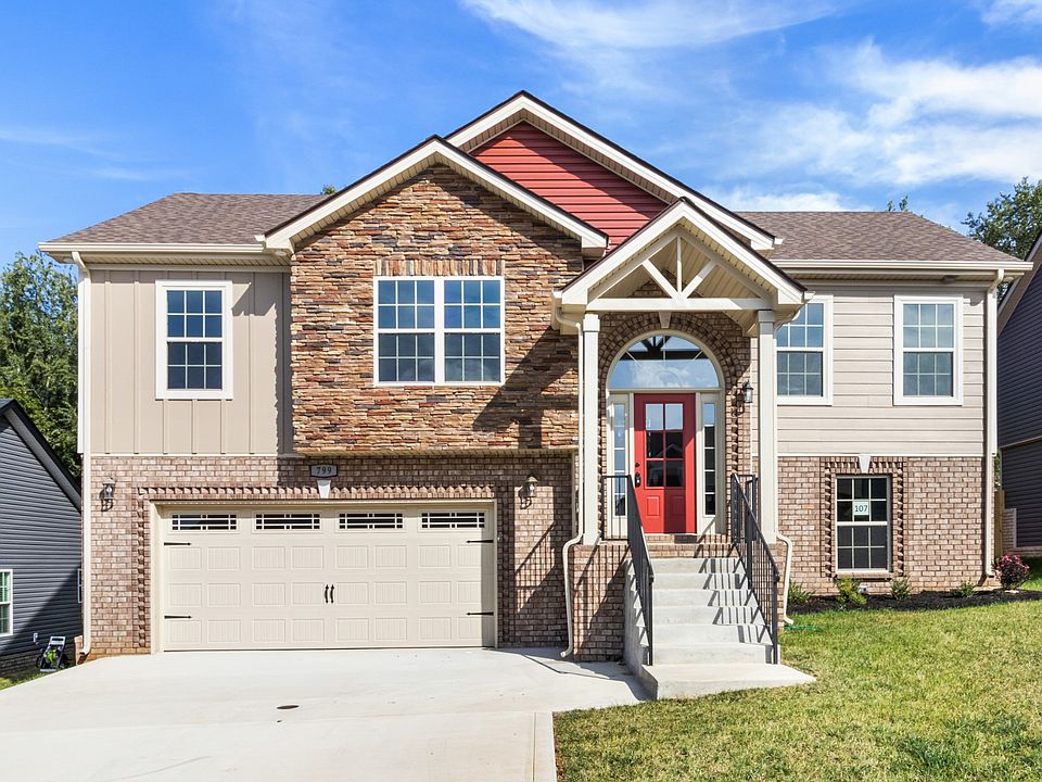 1st image of 799 Lillian Grace Dr