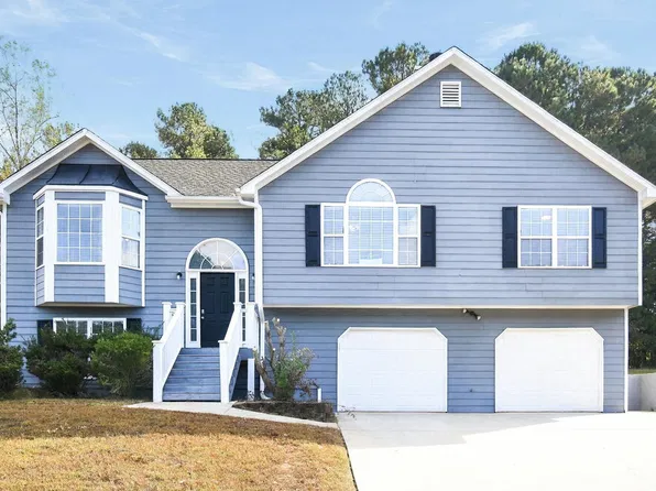 61 Oak Vale Ln, Dallas, GA 30132