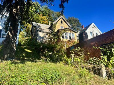 77 Easton Avenue, Waterbury, CT, 06704