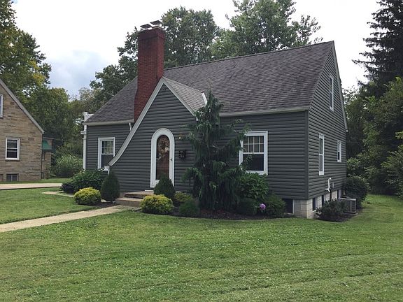 2nd image of 714 Coshocton Ave