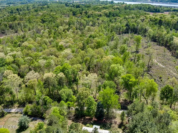 537 Oak Grove Rd, Decatur, TN 37322