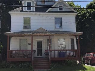 335 Locust Ave, Amsterdam, NY 12010