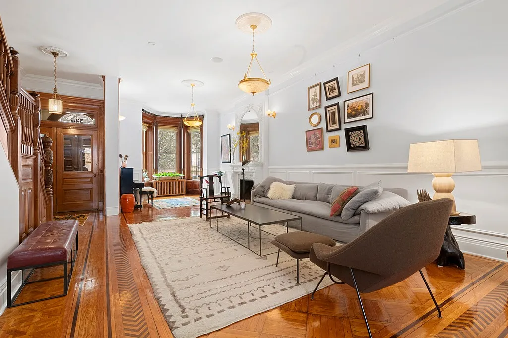 325 West 101st Street — Photo 3