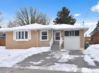 1022 Willowdale Ave, Toronto, ON M2M 3E1