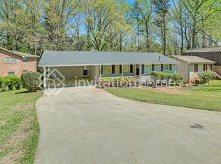 2074 Troutdale Dr, Decatur, GA 30032