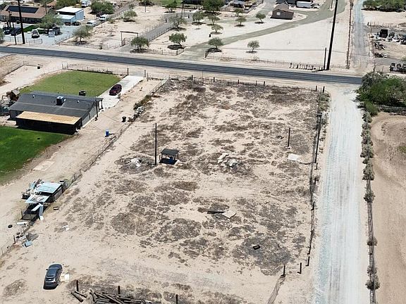 2nd image of 11790 S AIRPORT Road #-
