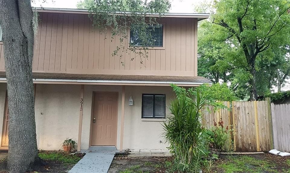 1st image of 3913 Pine Limb Ct