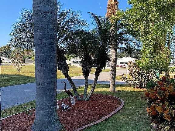 4th image of 109 China Ln
