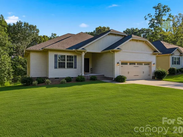 140 Wylie Trl, Statesville, NC 28677