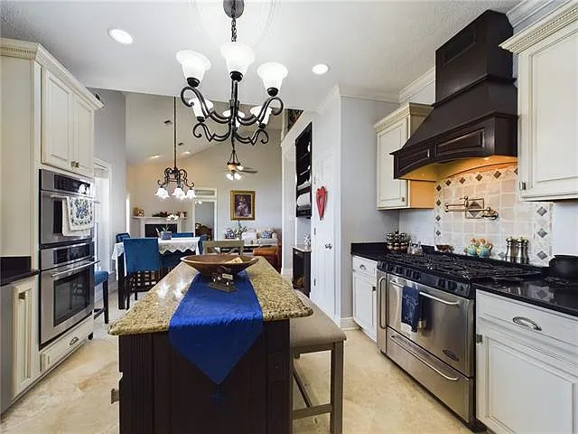 44 Oak Tree Dr — Photo 6