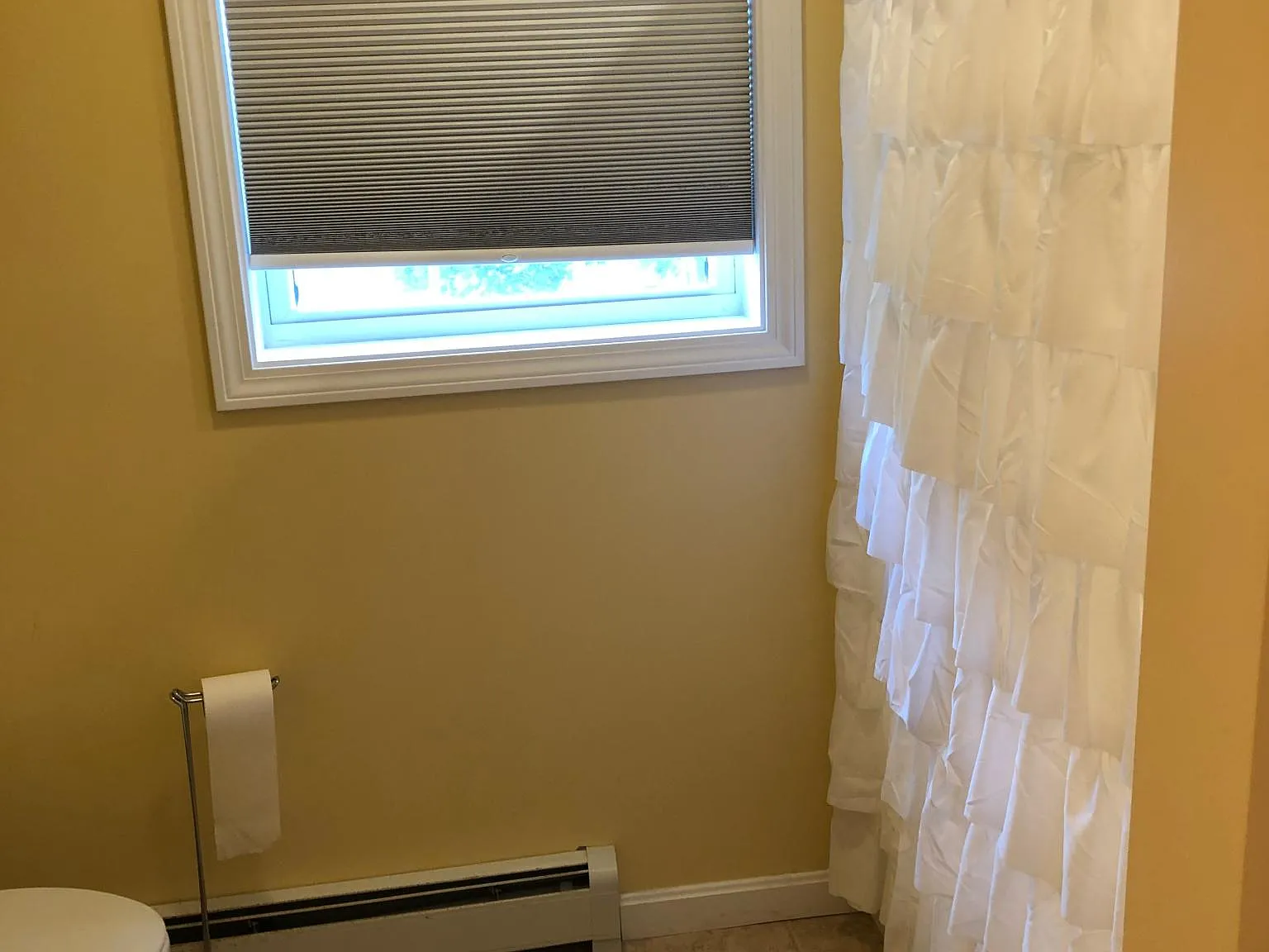 3 bed, 1232 sqft, $2,650 — Photo 3