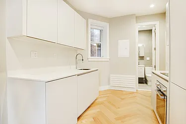 Rented by Akelius Real Estate Management