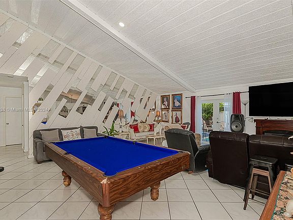 3rd image of 7141 NW 45th St