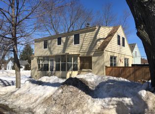 34 N Oak St, La Crescent, MN 55947