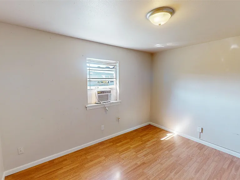 13858 S 292nd East Ave #B — Photo 7