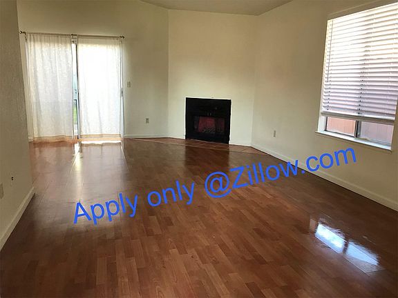 3rd image of 2027 Shameran St