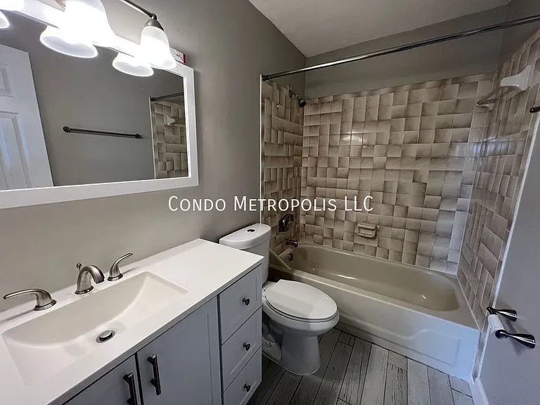 1600 Bending Brook Way #28 — Photo 10