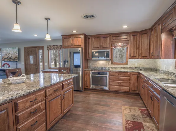 43453 105th Ave, Holdingford, MN 56340