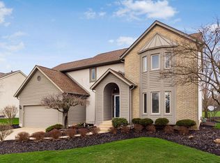 12800 Oakmere Dr NW, Pickerington, OH