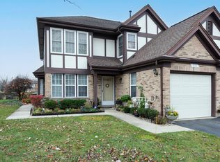 315 Cobbler Ln, Buffalo Grove, IL 60089