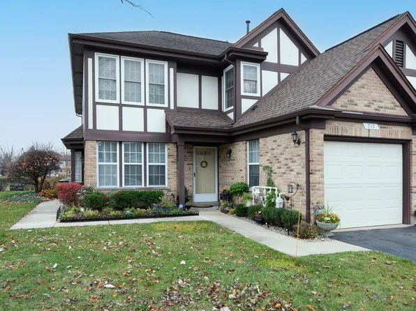315 Cobbler Ln, Buffalo Grove, IL 60089