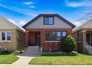 4829 W Strong St, Chicago, IL 60630