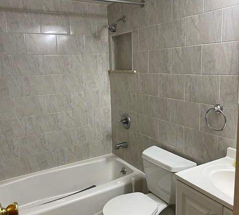 3rd image of 58 Bellhaven Pl #2