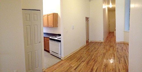 3rd image of 137 W 116th St