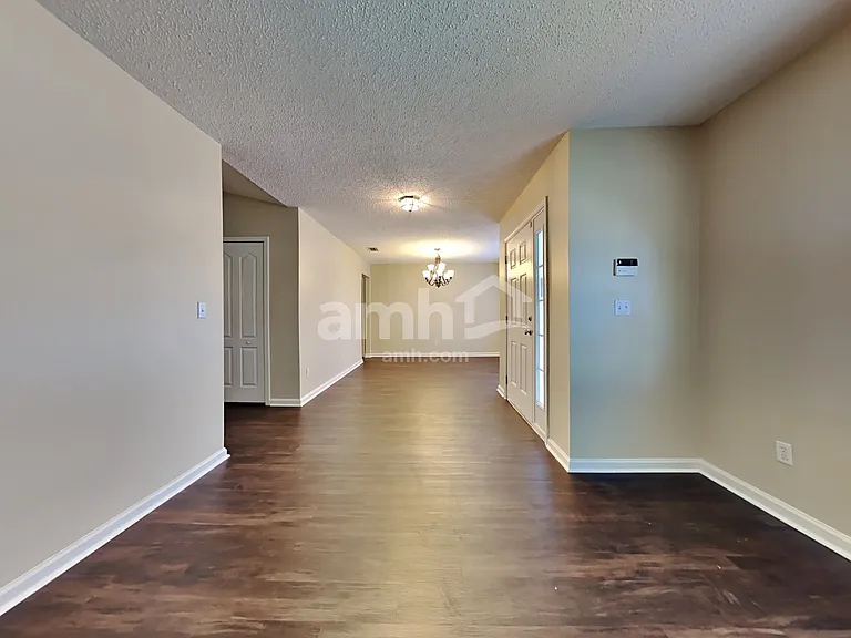 209 Fort Milton Dr — Photo 20
