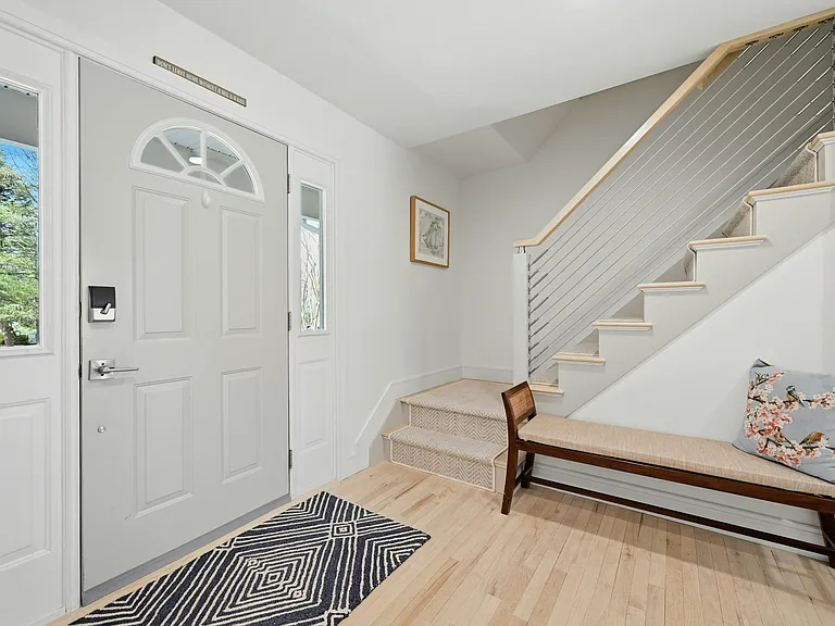 875 Deerfoot Path — Photo 5