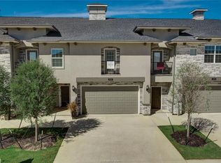 3439 Summerway Dr, College Station, TX 77845