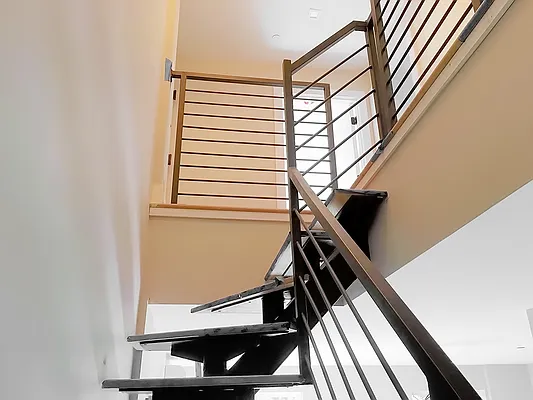 Rented by MNS | media 20