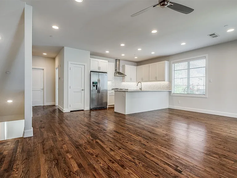 3205 Rosedale Ave #2 — Photo 6