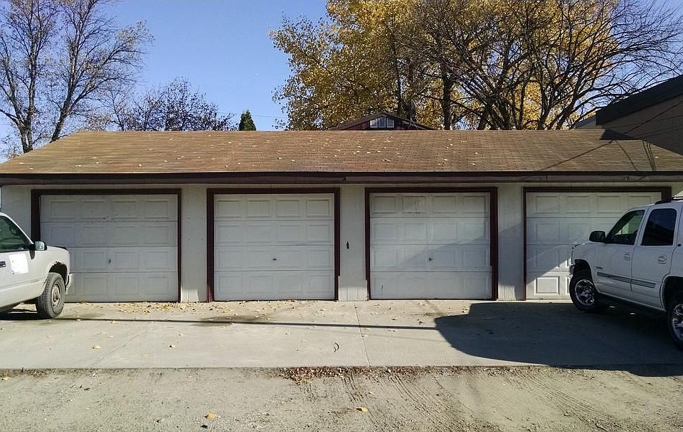 2nd image of 1405 15th Ave S