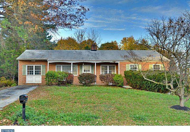 1st image of 113 Crump Rd