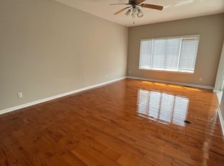 10774 Pike St, Crown Pt, IN 46307