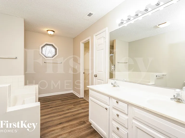 139 Creek Meadow Dr — Photo 16