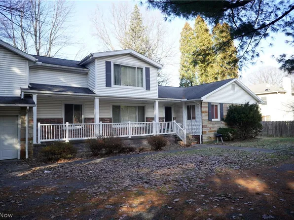 5285 Ridgebury Blvd, Lyndhurst, OH 44124