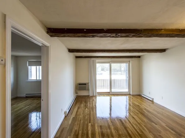 1797 Centre St #31, West Roxbury, MA 02132