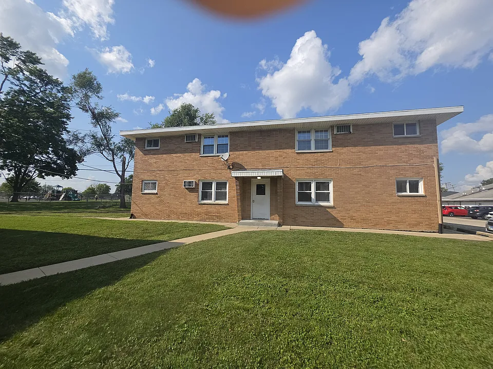 398 Roy Ave #14