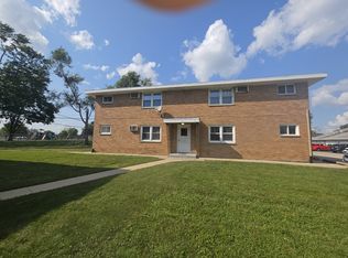 398 Roy Ave APT 14, Bourbonnais, IL 60914