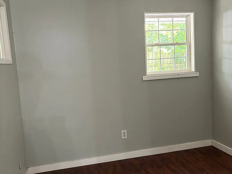 829 S Douglas Ave — Photo 15