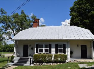 887 Alpha Rd, Dayton, OH 45434