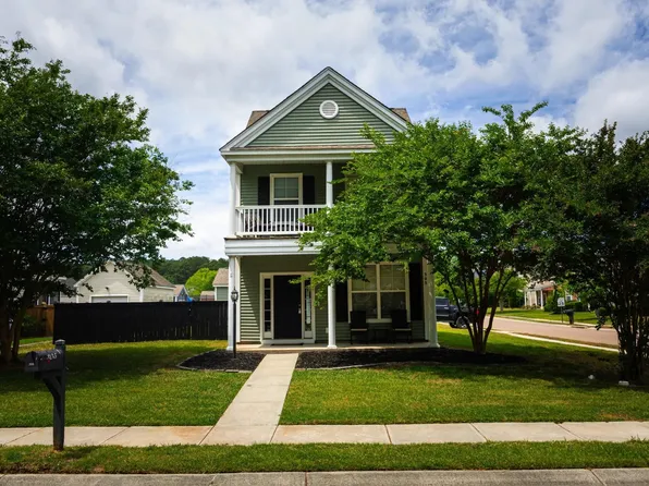 305 Harriswood Ln, Moncks Corner, SC 29461